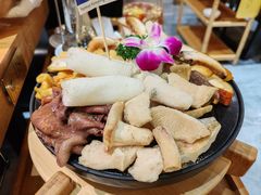 -一朵菌·野生菌探索家火锅(南亚店)