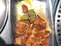 -马路牙子烧烤音乐酒馆(望京店)