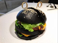 -ELUNE艾露恩·人良斋西餐厅