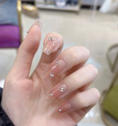 -Fanni美甲美睫皮肤管理