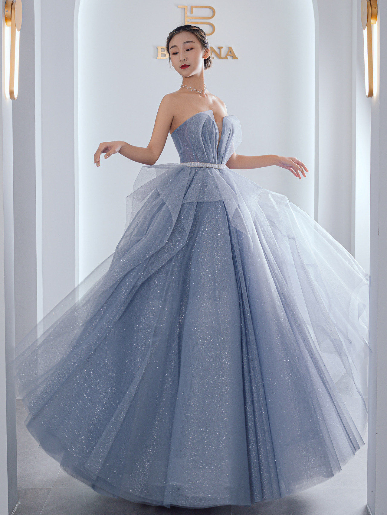 烟蓝色抹胸星空礼服