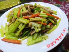 山芹牛肚-凤峰大食堂(升平路店)