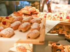 -上海滴水湖皇冠假日酒店