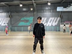 -极限PLAY运动娱乐新世界·团建派对潮玩休闲馆·室内蹦极高空游乐园