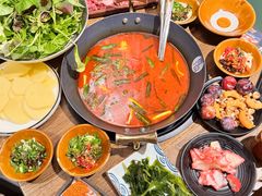 -贵厨酸汤牛肉(小十字店)