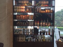 -星巴克(郑州曼哈顿广场店)