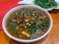 -老滇山寨•云南特色菜•地方菜•民族风情歌舞表演(金碧店)