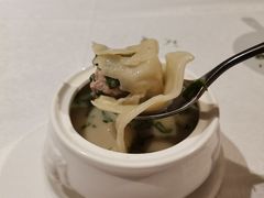 黄鱼馄饨汤-涵苑私宴定制(外滩店)