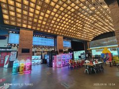 -CGV星星影城(颐堤港ScreenX店)