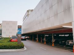 -万象城-停车场