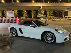 -富君租车(外滩店)