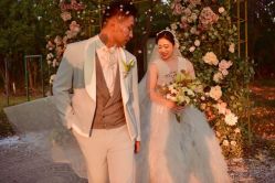 点击看大图 -太郎花子婚纱摄影艺术中心