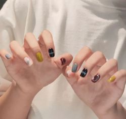 -悦指间美甲美睫