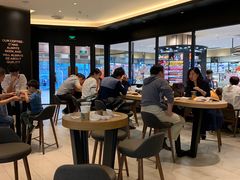 -星巴克臻选(华堂·新辰汇店)