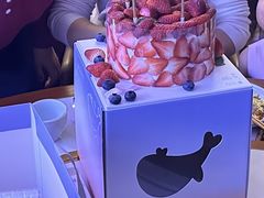 -山与蓝·轻糖鲜果蛋糕(勒泰店)