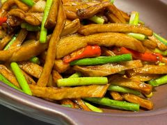 -哈啾嗨·新概念蒙餐(红星新城店)