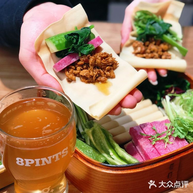 上海最大的烧烤店来银亭路啦，这缸烤的味道真是绝了！ 