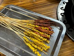 -茸梅路右拐龙虾-农家菜(松江店)