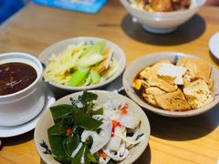 -红猪卤肉饭(大西洋美食城店)