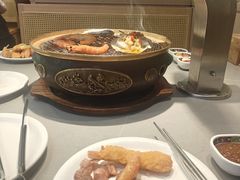 -山焱·炭火自助烤肉(周浦万达店)