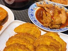 -爆炸头阿姨小四川正宗川味小吃(无任何分店)