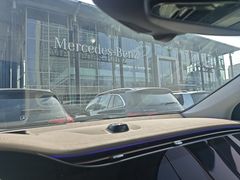 -杭州中升之星奔驰4S店(滨江店)