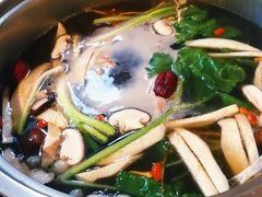 菌汤锅-皇味养生黄牛肉·生态汤锅(金牛万达广场店)