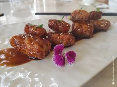 -伯衡55·吉品轩(乌鲁木齐南路店)