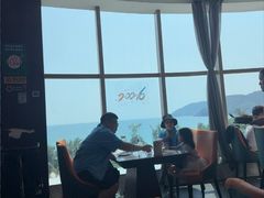 -不仔客海鲜·烧烤·270度海景餐厅(大东海店)