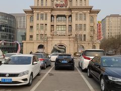 -万龙洲海鲜(大兴绿地缤纷城店)