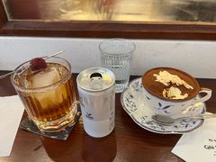 -Café Monson