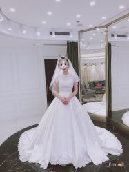 -拉瑞娜LaReine婚纱礼服高级定制