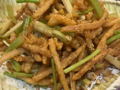 -黄泥岗·地道湖北菜(奥特莱斯店)