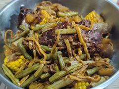 -内蒙焖面大盆骨餐馆(山大路店)