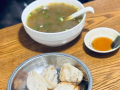 -黄阿姨锅贴大王(万航渡路店)