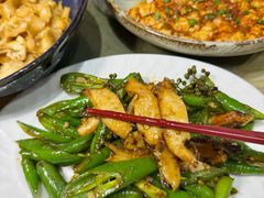 -滋味满屋美食坊(上海街店)