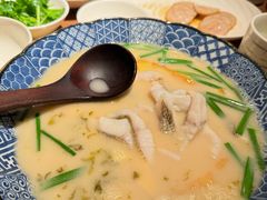 -荣家黄鱼面(前滩太古里店)