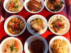-蓝田九大碗民俗食府(蓝田店)