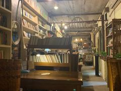 -斯多格书乡(北京大学畅春园店)