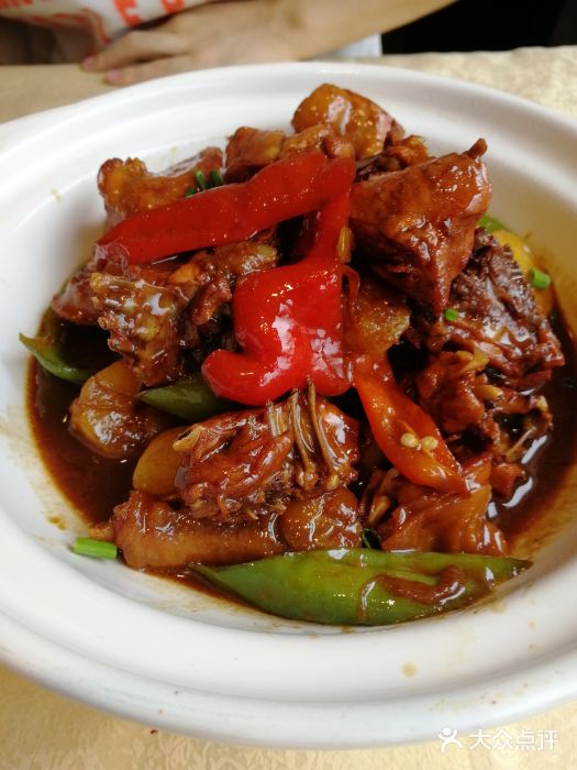 京食源烧鸽子图片