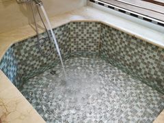 -兴芮温泉度假区