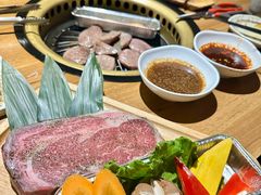 -炼火烤肉店