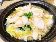-极有家小鱼小鸡石锅煲(佳兆业店)