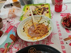 -肥肥虾庄·金牌油焖大虾(汉口城市广场店)