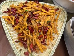 -椒香川流不息川菜馆(二七北路店)