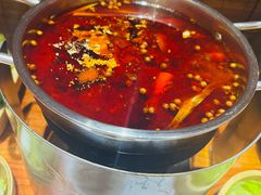 -独食火锅·半米屋台(直营总店)