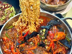 -麓湘小镇(金茂览秀城店)
