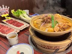 -沙胆彪炭炉牛杂煲(上海日月光广场店)