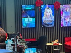 -屋有岛沉浸游戏旗舰店(中山公园店)