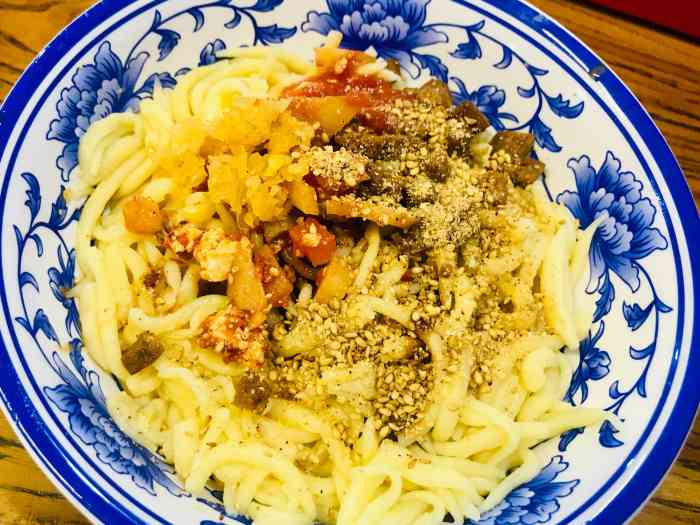 老陕北抿节-"一觉醒来晚上六点半了,家里的补寄也空了….